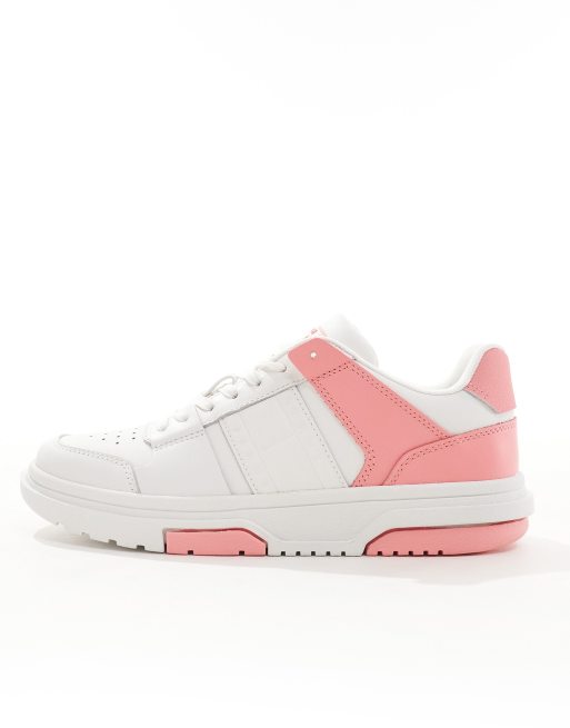 Tommy Jeans Brookyln leather sneakers in pink, 2 of 5
