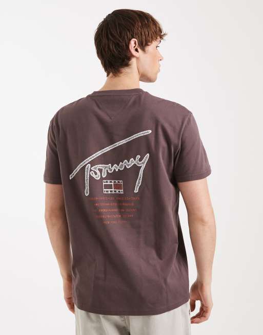 Tommy Jeans – Brun, regular t-shirt med signatur och tryck baktill , 3 av 5