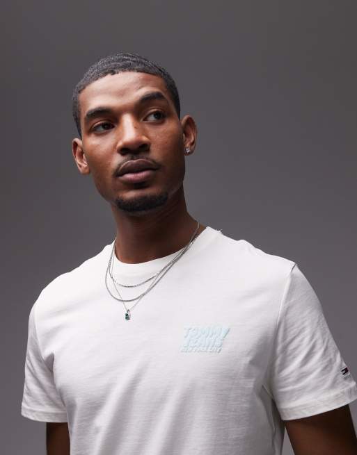 Tommy Jeans bubble logo t-shirt in white and baby blue, 3 of 4