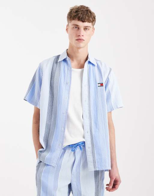 Tommy Jeans - Camicia comoda a maniche corte blu a righe in coordinato
