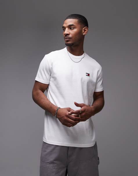 Tommy Jeans - Camiseta blanca de corte estándar con parche de logo - view 1