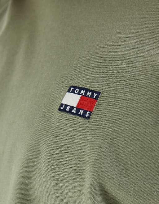 Tommy Jeans - Camiseta caqui con logo de emblema, 3 de 5