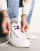 Thumbnail 1 van 4