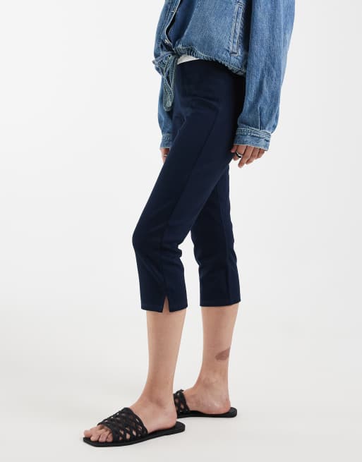 Tommy Jeans - Capri legging met logo op de tailleband in marineblauw, 2 van 5