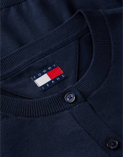 Tommy Jeans cardigan slim à col rond avec broderie drapeau en bleu foncé, 6 de 6