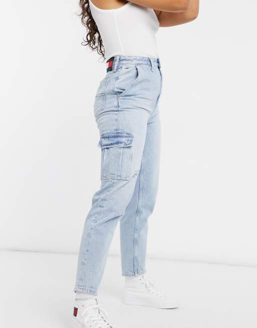 Tommy Jeans cargo mom jean in lightwash blue