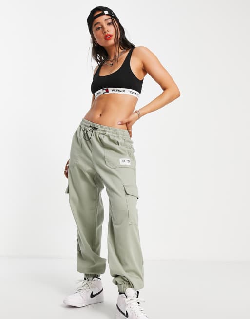 Tommy hilfiger women's 2025 cargo pants