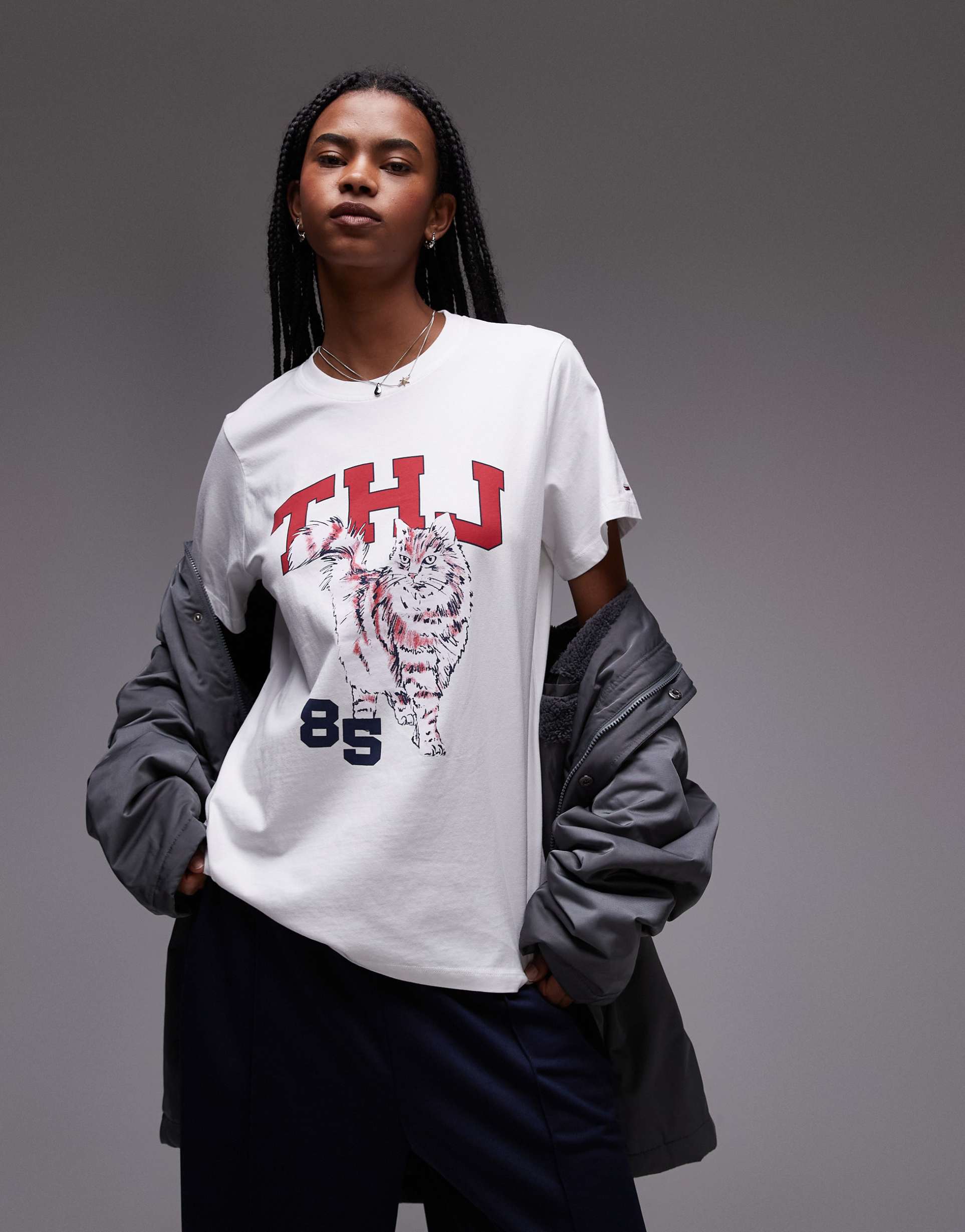 tommy jeans cat graphic oversized t-shirt in white