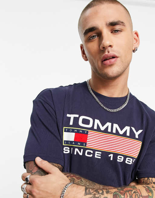 Tommy Jeans central flag logo t-shirt in navy