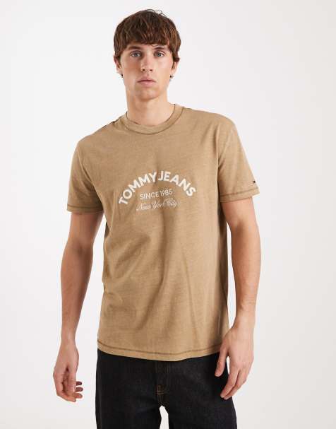 Tommy Jeans centre arch logo t-shirt in beige