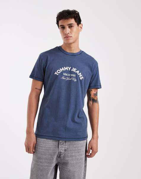 Tommy Jeans centre arch logo t-shirt in dark blue - view 1