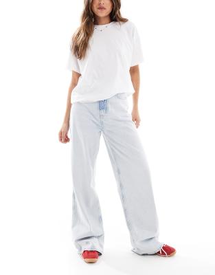 Tommy Jeans - Charlie - Jeans met hoge taille en wijde pijpen in ultra lichtblauw - view 1