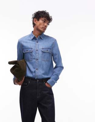 Tommy Jeans - Chemise en jean coupe classique - Délavage moyen - view 1