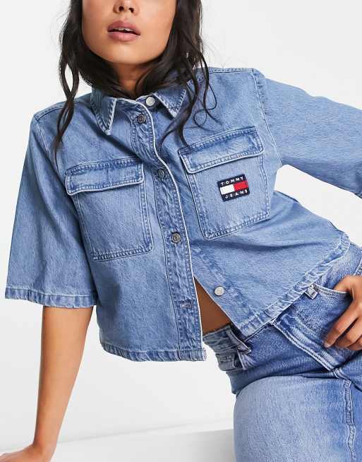 Tommy Jeans Chemise manches courtes en denim de coton avec