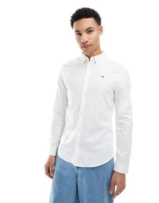 Tommy Jeans - Chemise Oxford coupe ajustée - Blanc