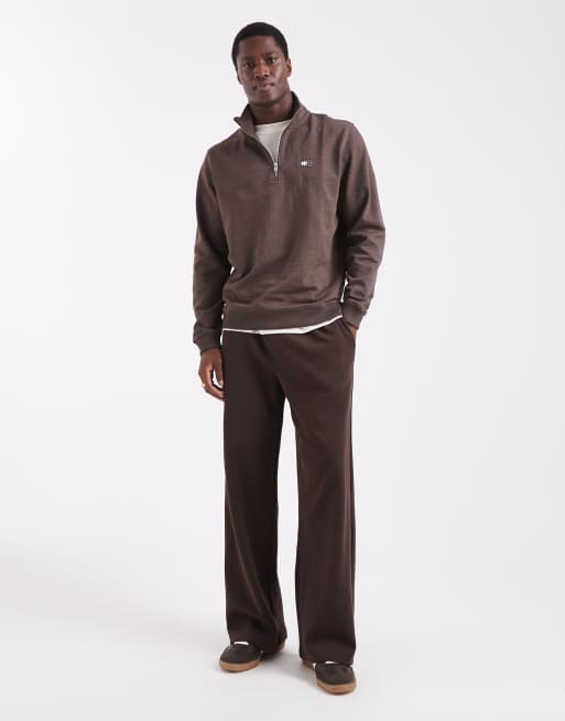 Tommy Jeans chest flag logo 1/4 zip-up jumper in brown , 2 of 5