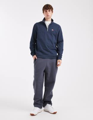 Tommy Jeans Chest Flag Logo 1/4 Zip Up Sweater In Blue