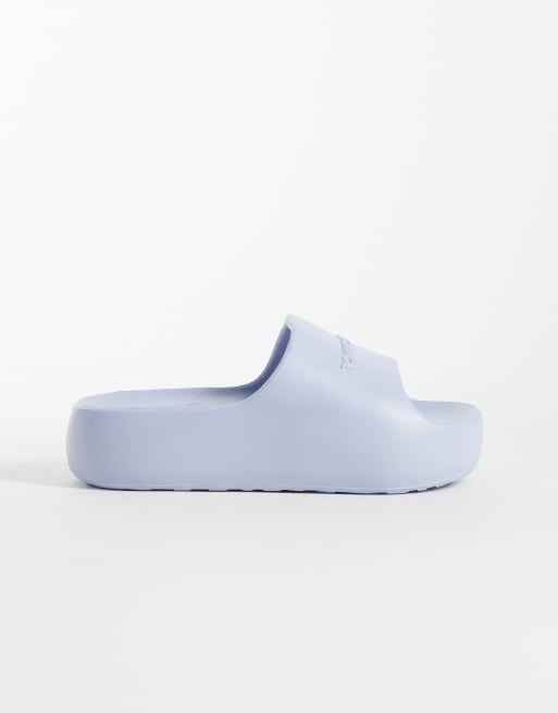 Tommy Jeans chunky slides in light blue, 3 of 4