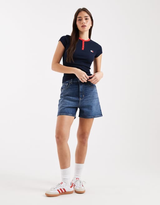 Tommy Jeans – Ciemnoniebieskie szorty jeansowe mom fit, 4 z 5