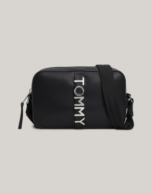 Tommy Jeans City metal logo camera bag in black