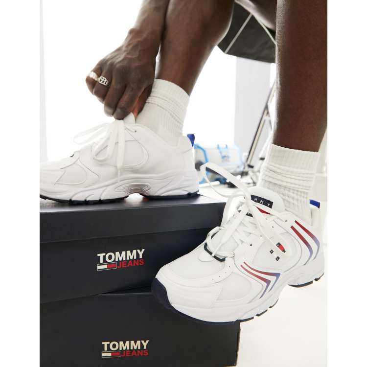 Tommy Jeans city runner trainers in white