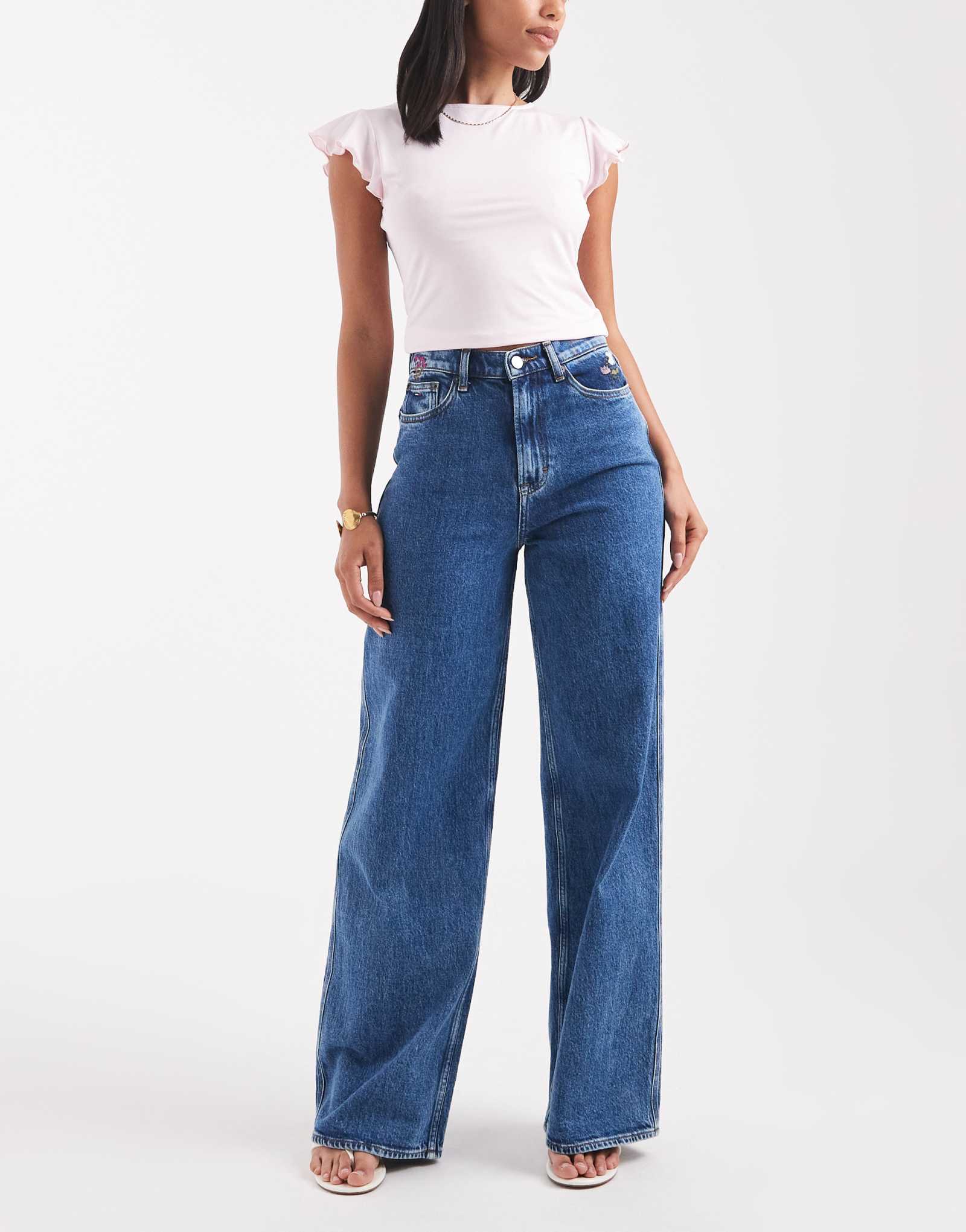 Широкие джинсы Tommy Jeans Claire с высокой посадкой и цветочной вышивкой после средней стирки