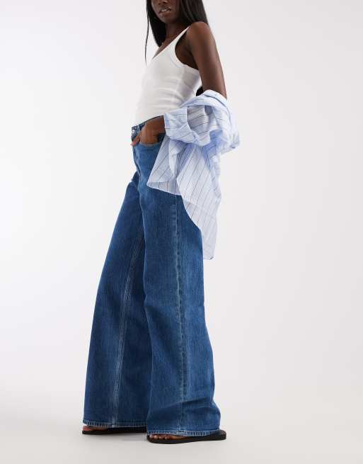 Tommy Jeans – Claire – Mellanblå, tvättade jeans med hög midja och vida ben, 2 av 5