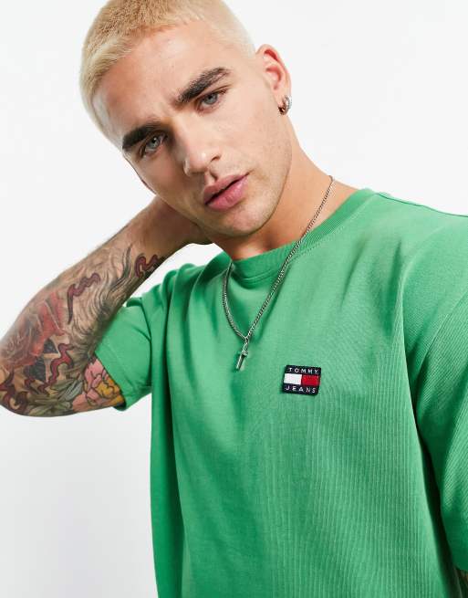 Green tommy jeans t on sale shirt