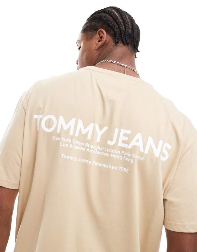 Tommy Jeans - classic linear back print t-shirt in beige