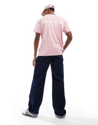 classic linear back print t-shirt in pink