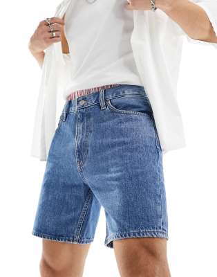 Tommy Jeans Tommy Jeans co-ord dad shorts in mid wash-Blue