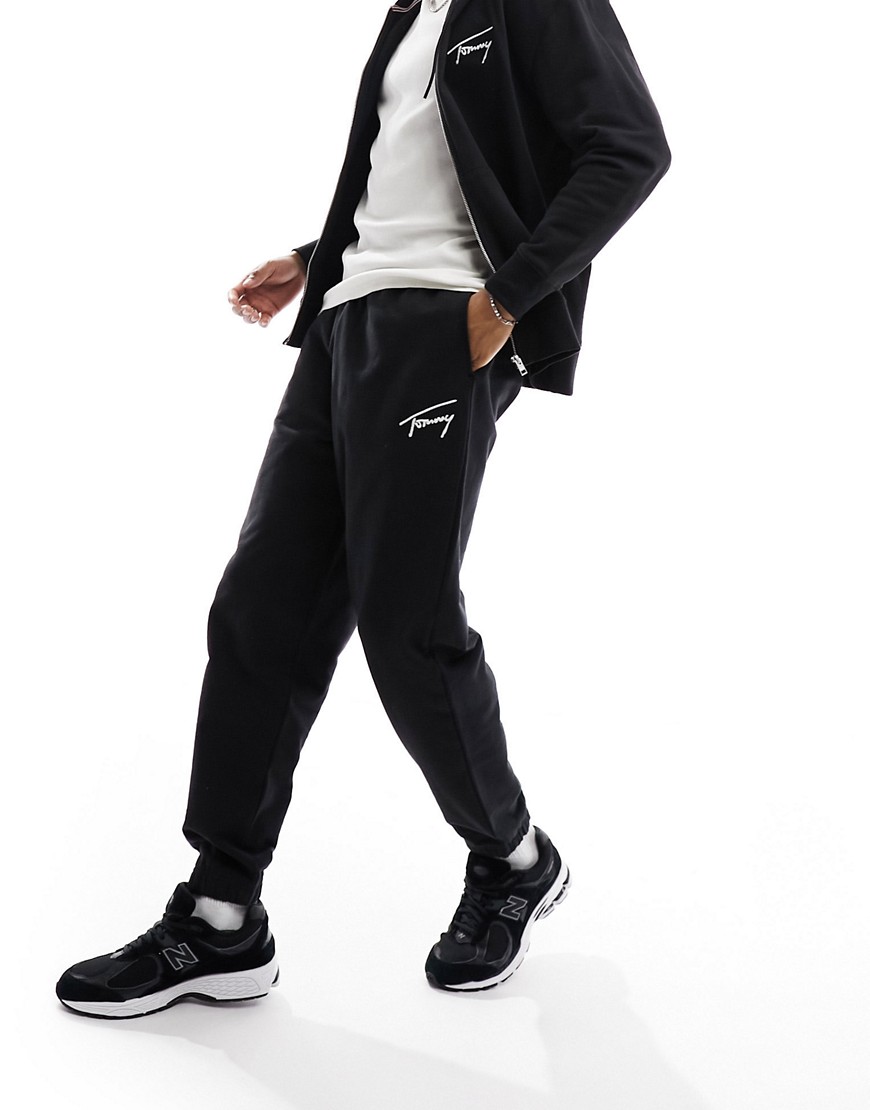 Tommy Jeans co-ord relaxed signature sweatpants in black