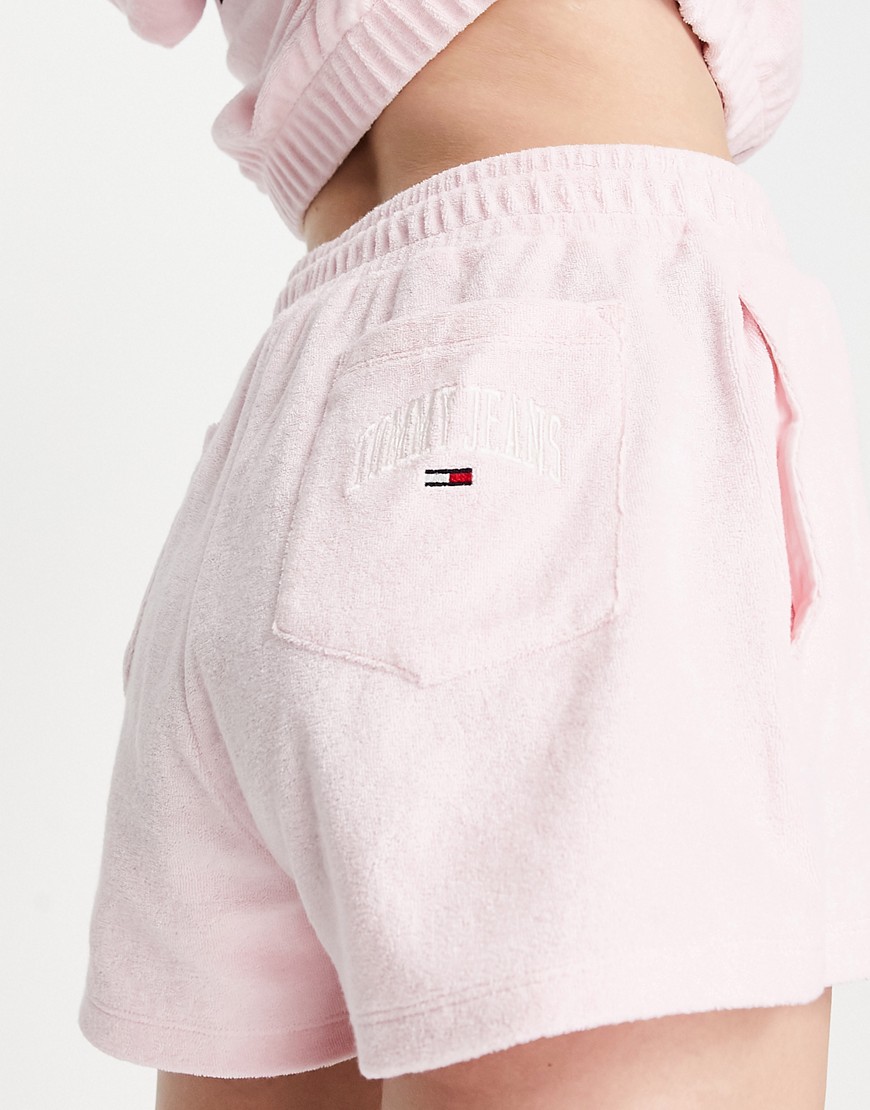 Tommy Jeans collegiate logo shorts in pink