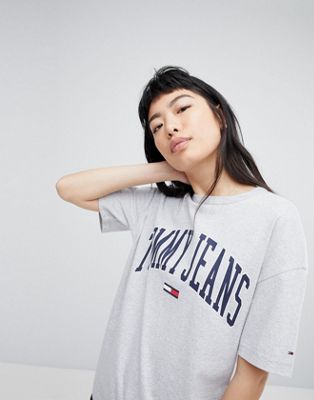 tommy jeans collegiate logo tee