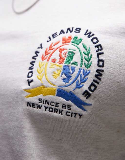 Tommy Jeans colorful crest logo t-shirt in heathered oat, 3 of 4
