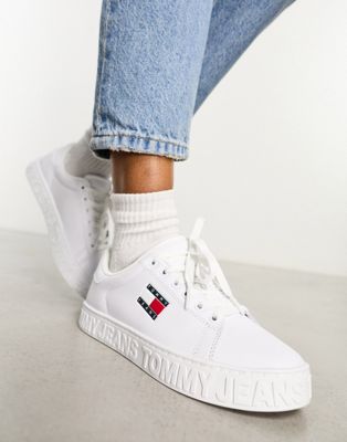 Tommy Jeans cool essential sneakers in white - ASOS Price Checker
