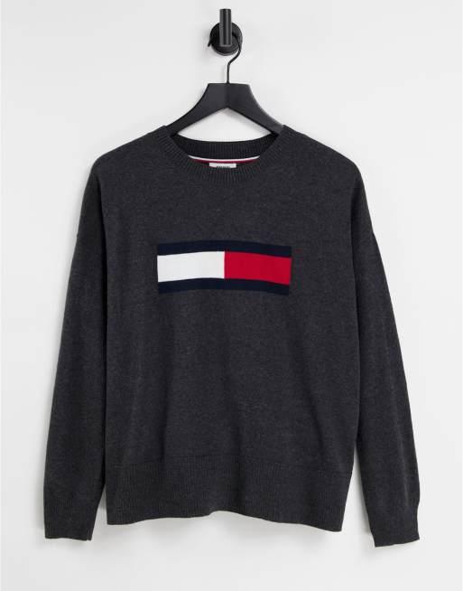 Tommy Jeans crew neck flag logo knitted sweater in black