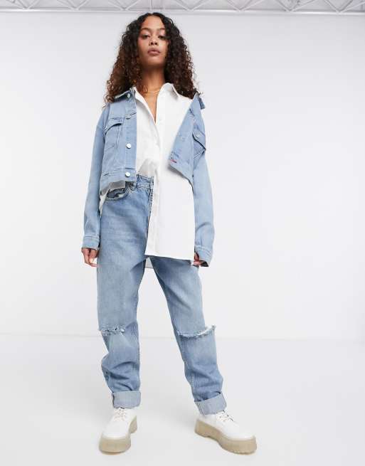 Tommy Jeans cropped denim jacket with iconic tommy colors in light