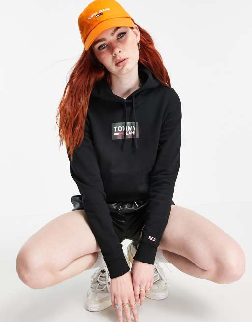 Tommy jeans clearance cropped logo hoodie