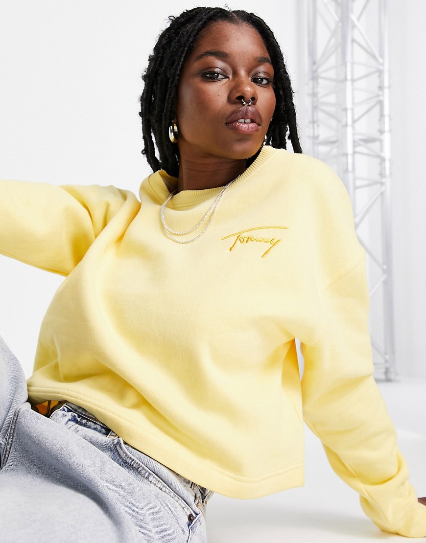Tommy Jeans Cropped Signature Logo Crew Neck Sweater In Yellow