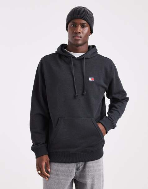 Tommy Jeans – Czarna bluza z kapturem z logo Flag na piersi - view 1