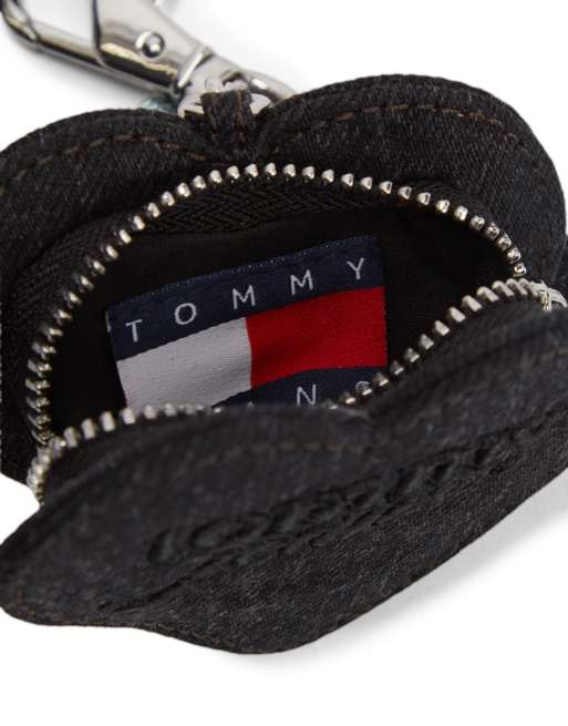 Tommy Jeans – Czarna portmonetka w kształcie serca, 3 z 4
