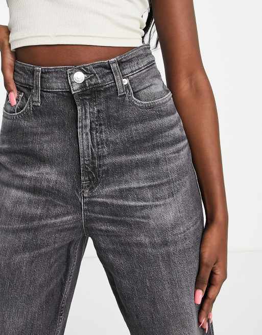 Tommy Jeans – Czarne jeansy z balonowymi nogawkami i efektem sprania, 3 z 4