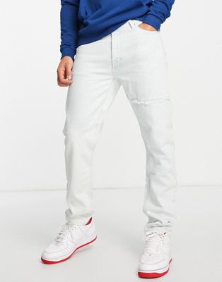 Tommy Jeans dad regular tapered fit  jeans in light wash