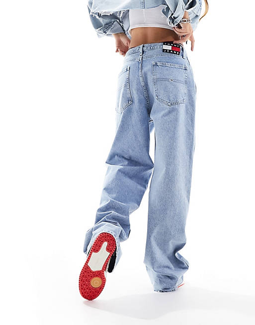 Tommy Jeans – Daisy – Weite Jeans in heller Waschung mit niedrigem Bund |  ASOS
