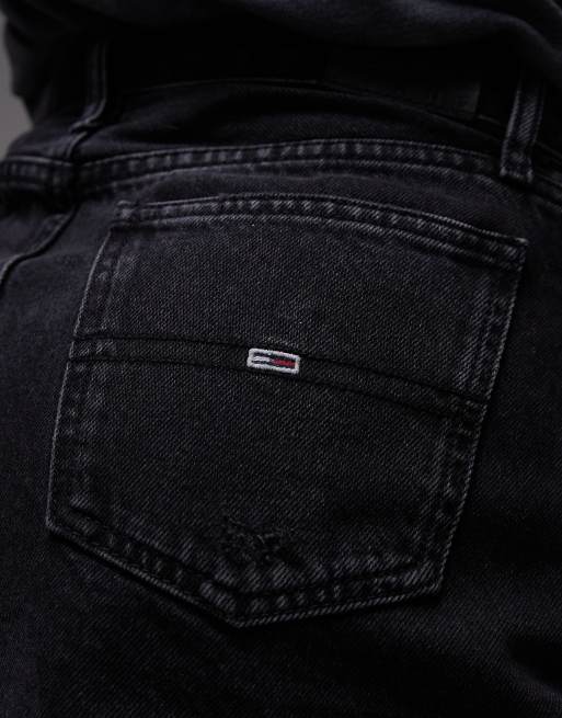 Tommy Jeans - Denim hotpants met onafgewerkte zoom in zwart, 3 van 5