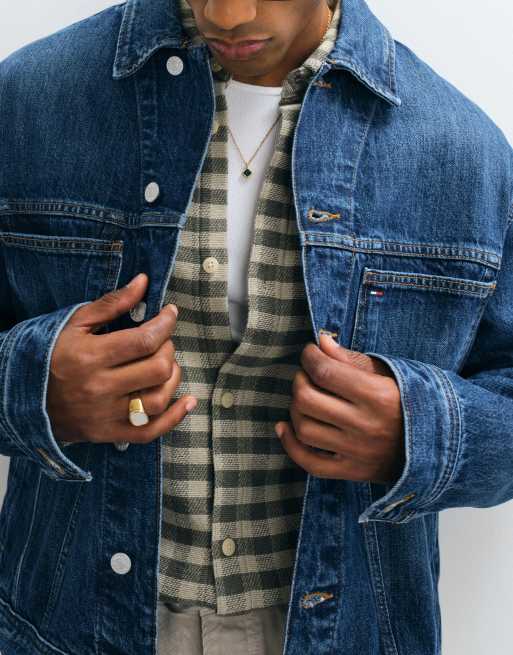 Tommy Jeans denim trucker jacket in dark wash blue, 4 of 5