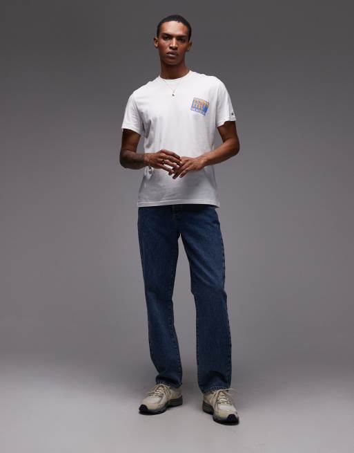 Tommy Jeans diagonal flag logo t-shirt in white, 2 of 5