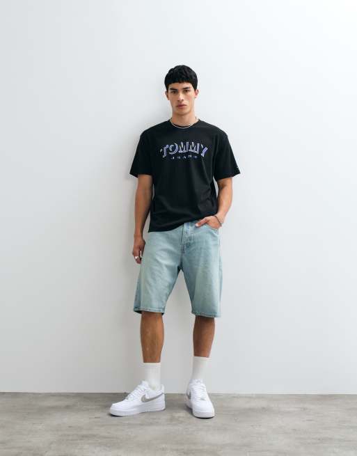 Tommy Jeans DNA logo relaxed fit T-shirt in black, 3 of 5