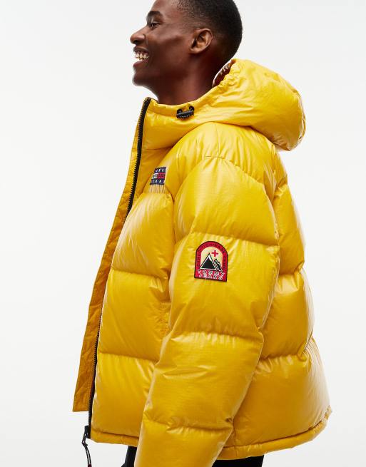Tommy Jeans doudoune à capuche brillante alaska en jaune countryside, 4 de 7